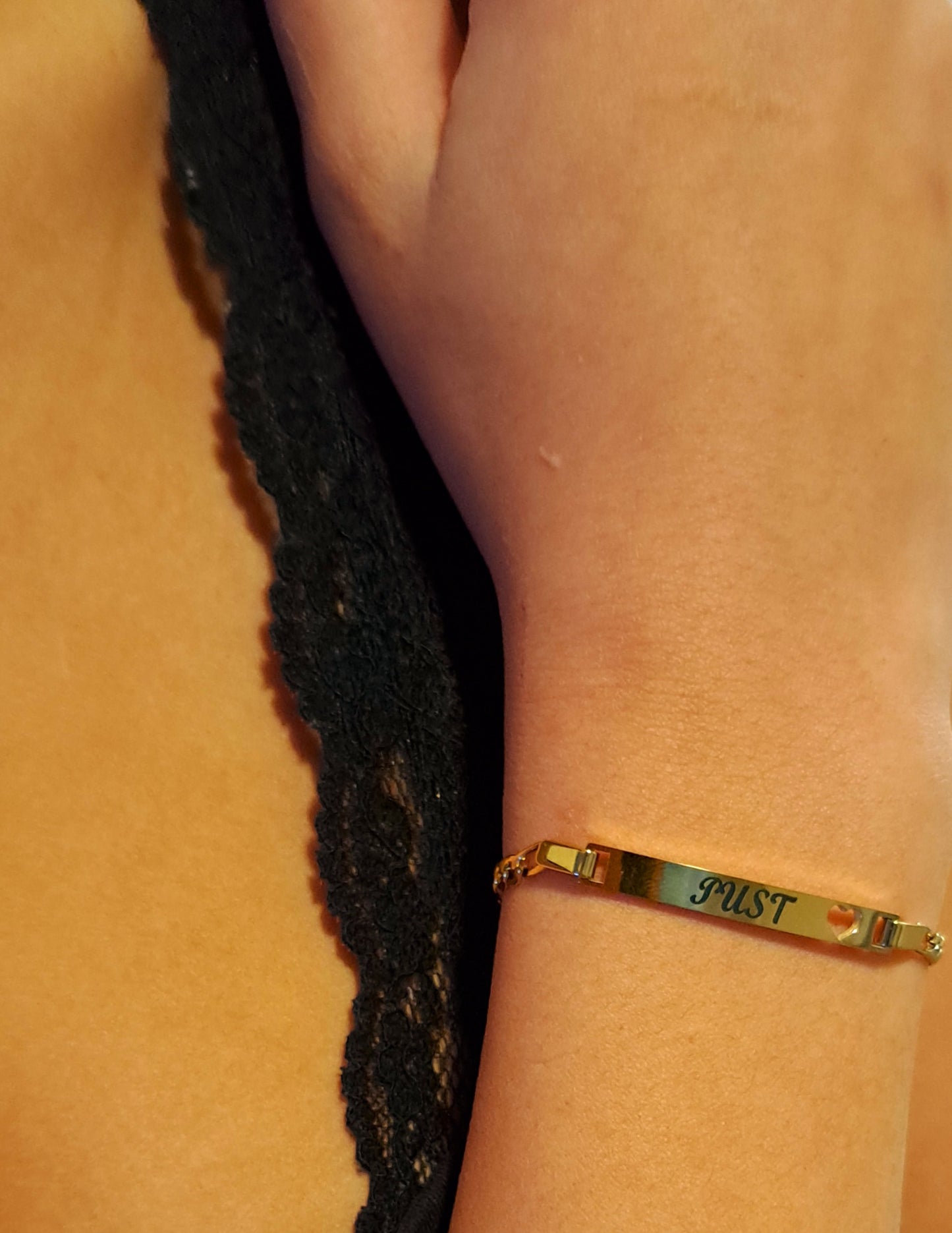 PUST... Armbånd