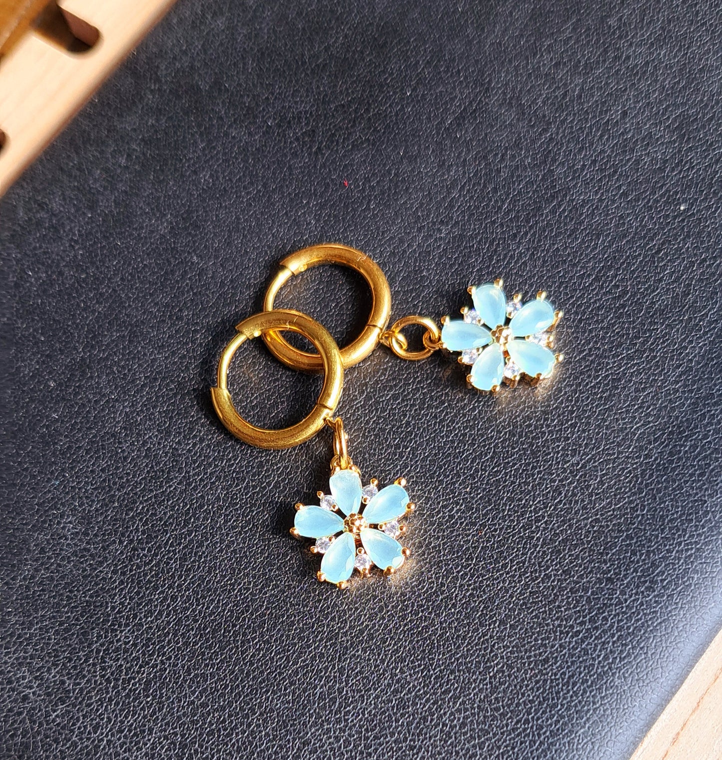 Fiori Aqua Øredobber