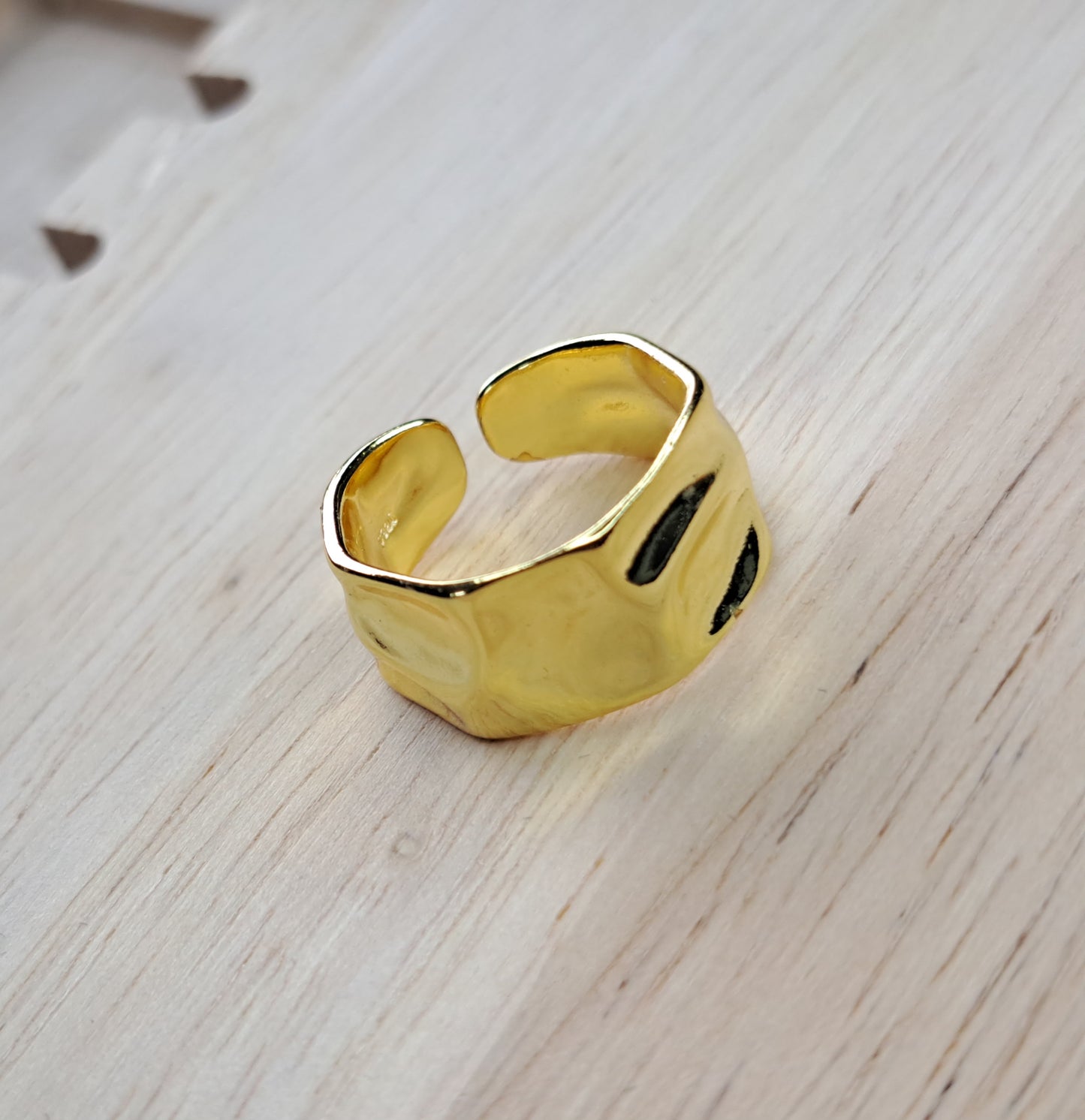 Elisa Ring