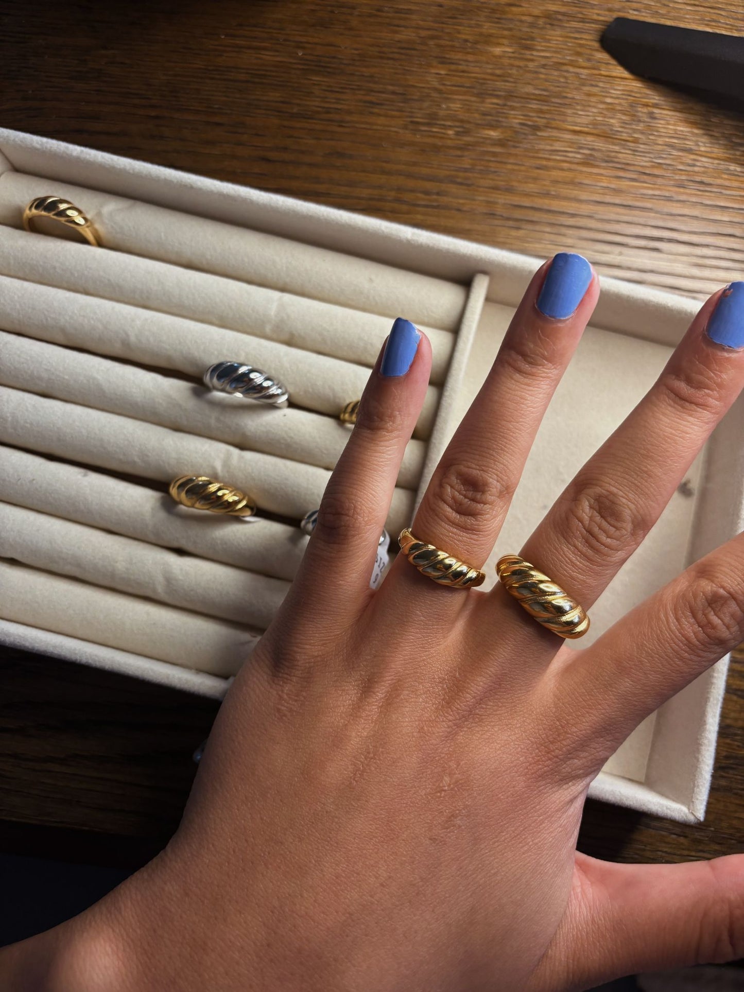 Liona Ring