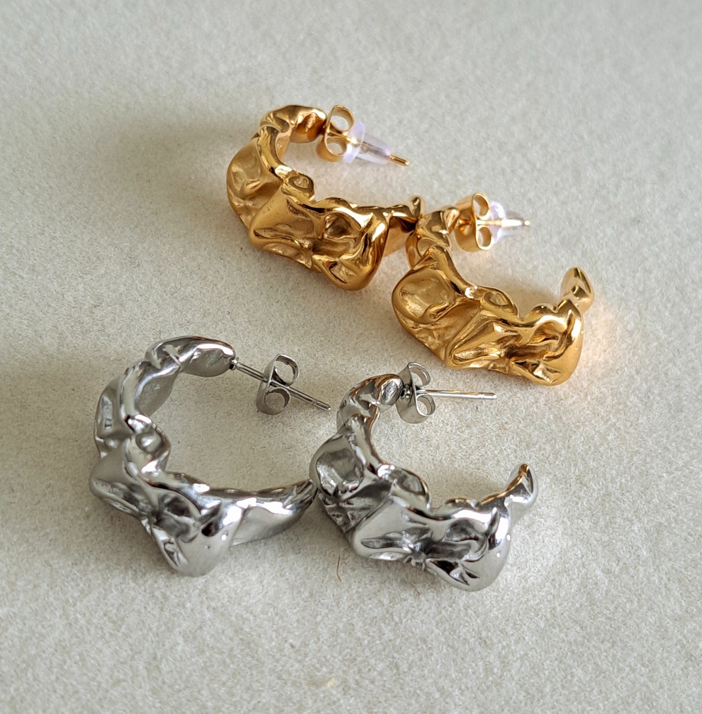 Molten Hoops