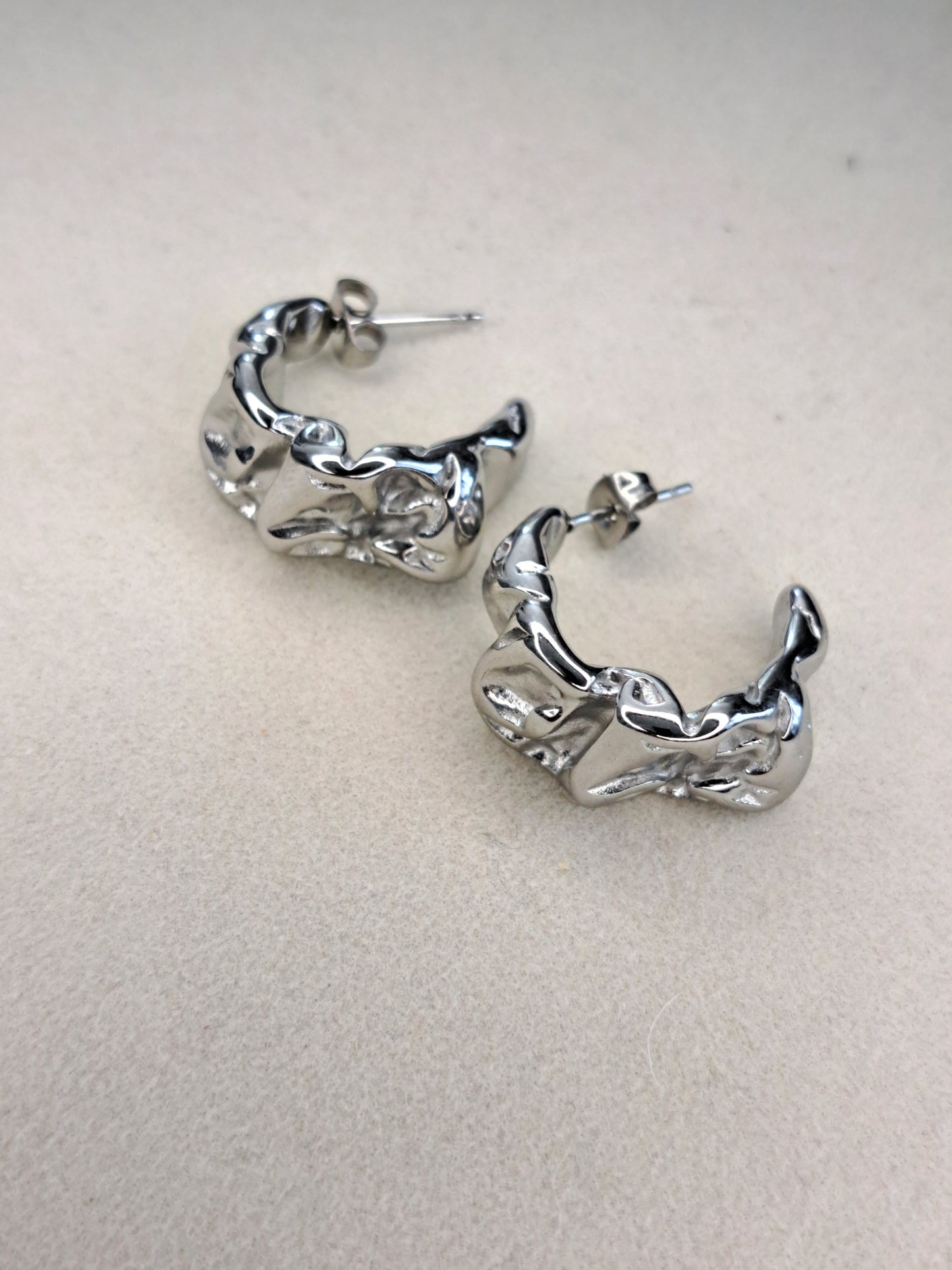 Molten Hoops