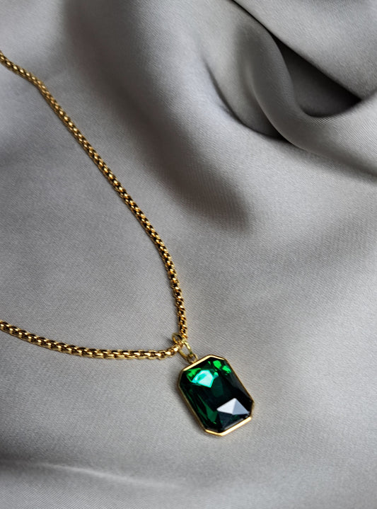 Gullbelagt Halskjede Greenstone